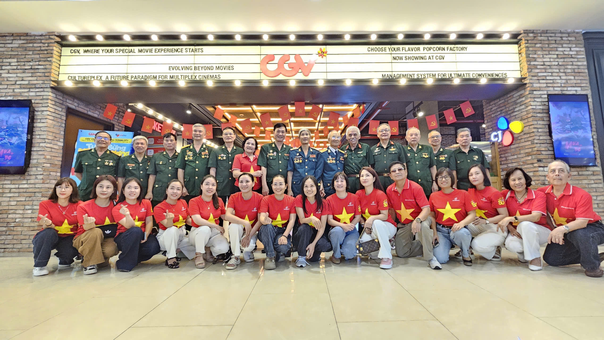 “MƯA ĐỎ” – KÝ ỨC HÀO HÙNG, NIỀM TỰ HÀO VIỆT NAM