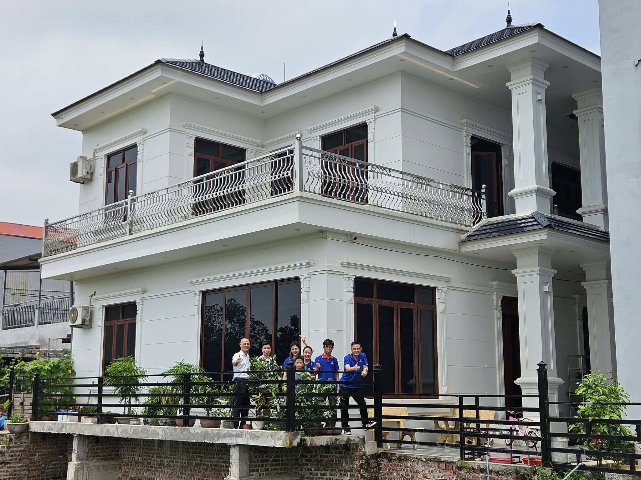 BAN CÔNG INOX – VẺ ĐẸP ĐẾN TỪ SỰ TINH TẾ 